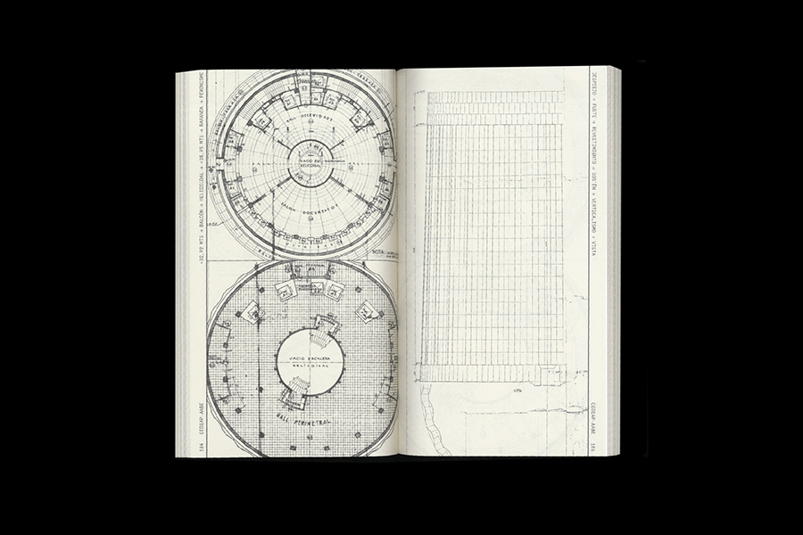 Movimientos de un monumento